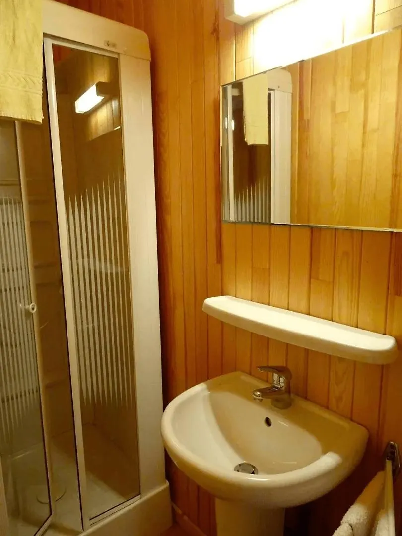 Apartment Ferienwohnung Les Oulles La Chapelle-en-Valgaudemar