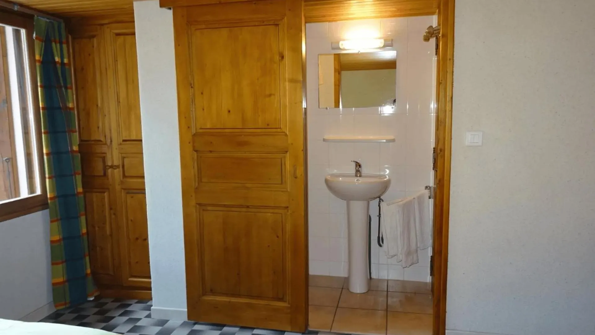 Les Oulles Apartment La Chapelle-en-Valgaudemar France