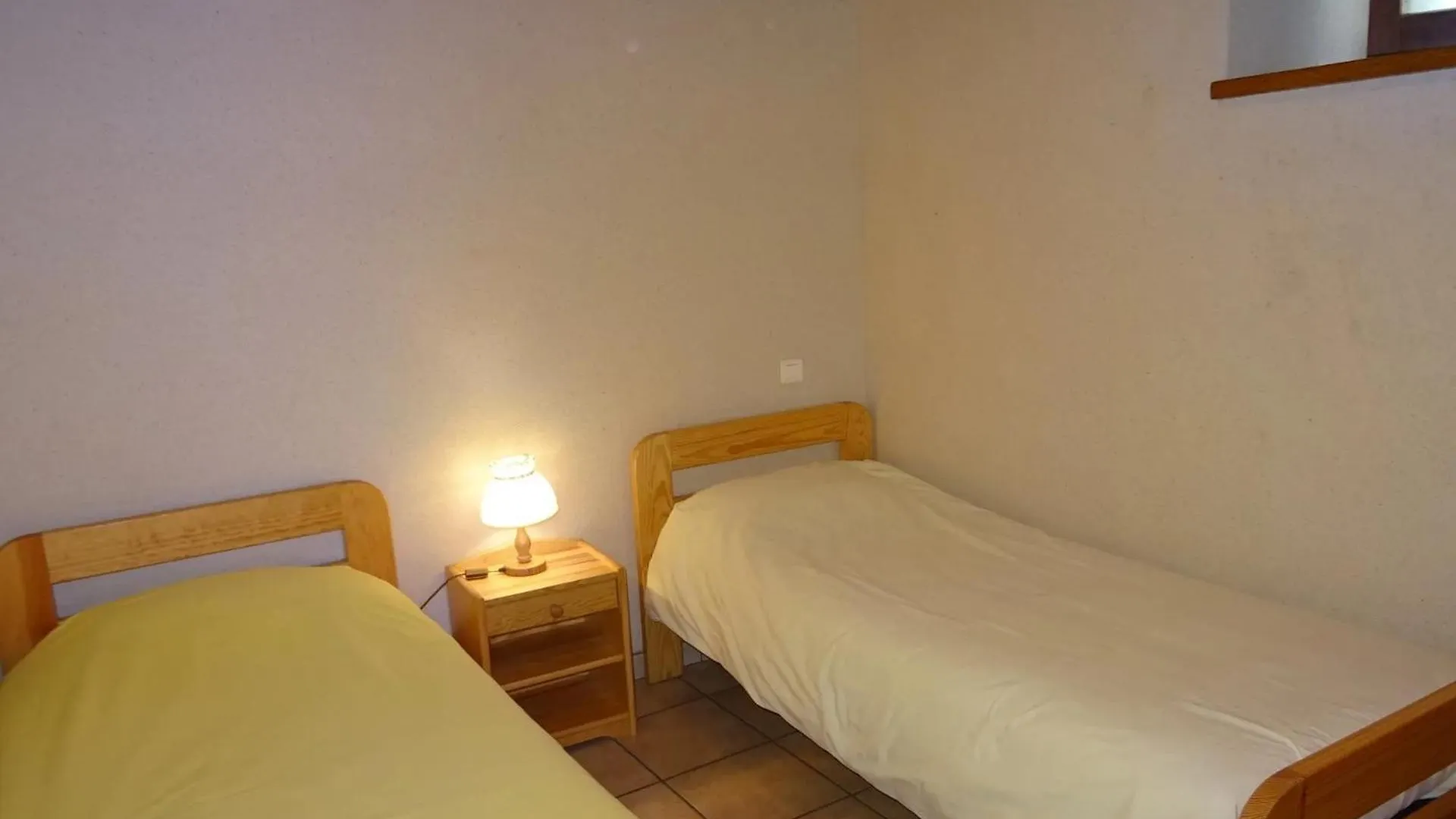Les Oulles Apartment La Chapelle-en-Valgaudemar 0*,  France